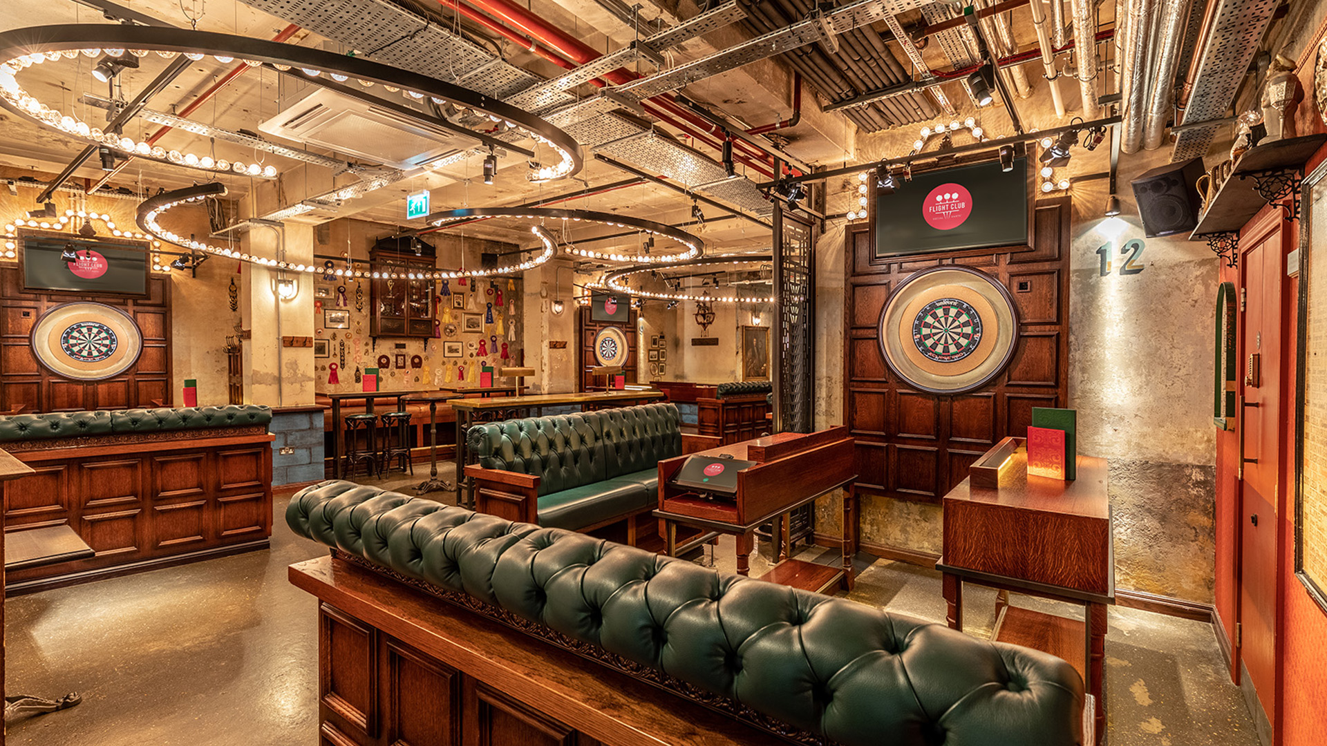 London Bar & Darts Club, Heves (+36 36 )